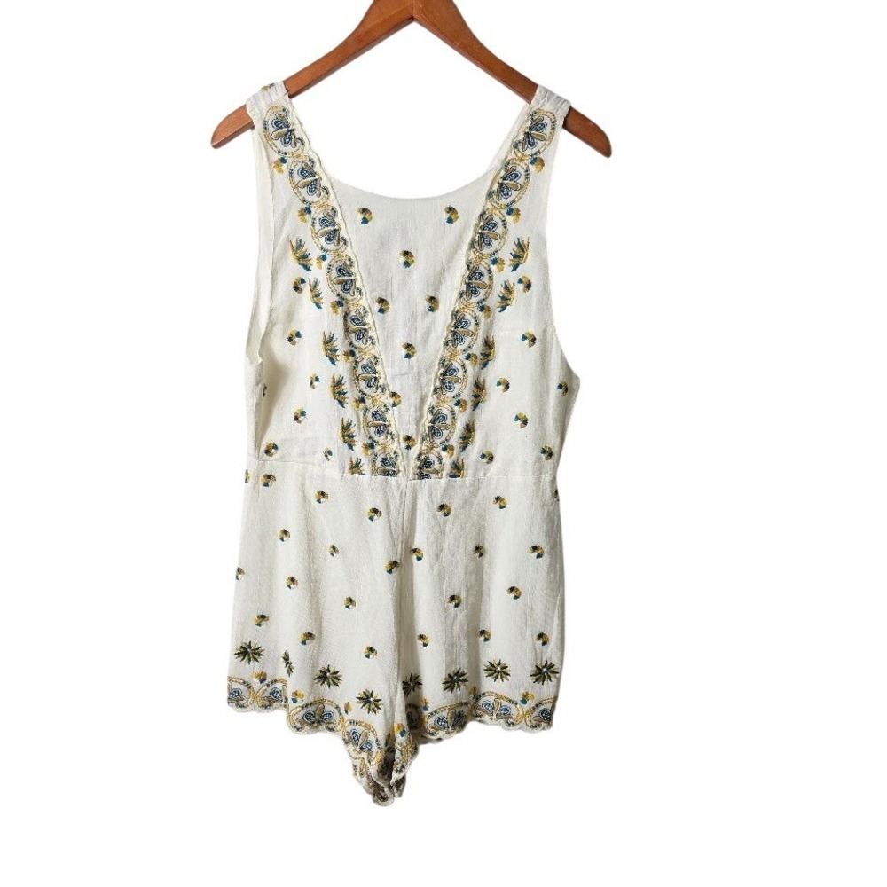 Free People Romper Womens 4 White Embroidered Boho Festival Scalloped‎ Beach